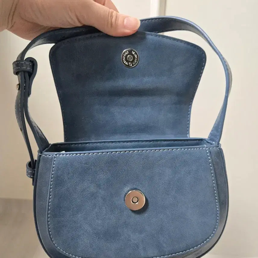 [SOLD OUT] 미니 숄더백 블루