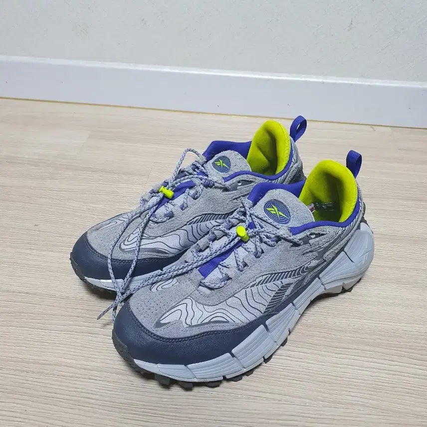 [BUNJANG] Reebok Kinetic 2.5 Edge Gray Lime Sneakers / 리복 직 키네티카 2.5 엣지 그레이 라임 280