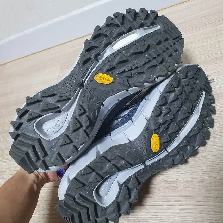 [BUNJANG] Reebok Kinetic 2.5 Edge Gray Lime Sneakers / 리복 직 키네티카 2.5 엣지 그레이 라임 280