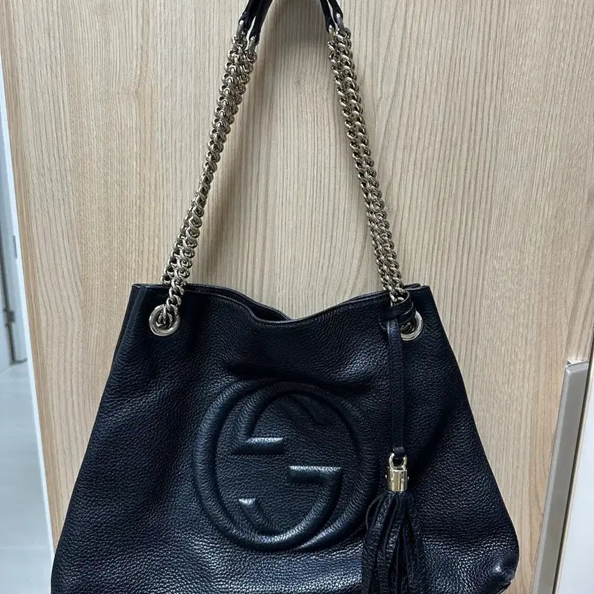 [SOLD OUT] 구찌 소호 테슬 호보백