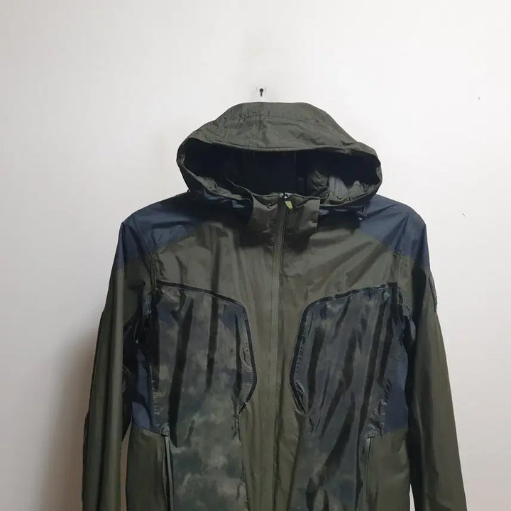 [BUNJANG] Black Yak Hooded Windbreaker Jacket (Size 95) / 블랙야크후드바람막이점퍼/95