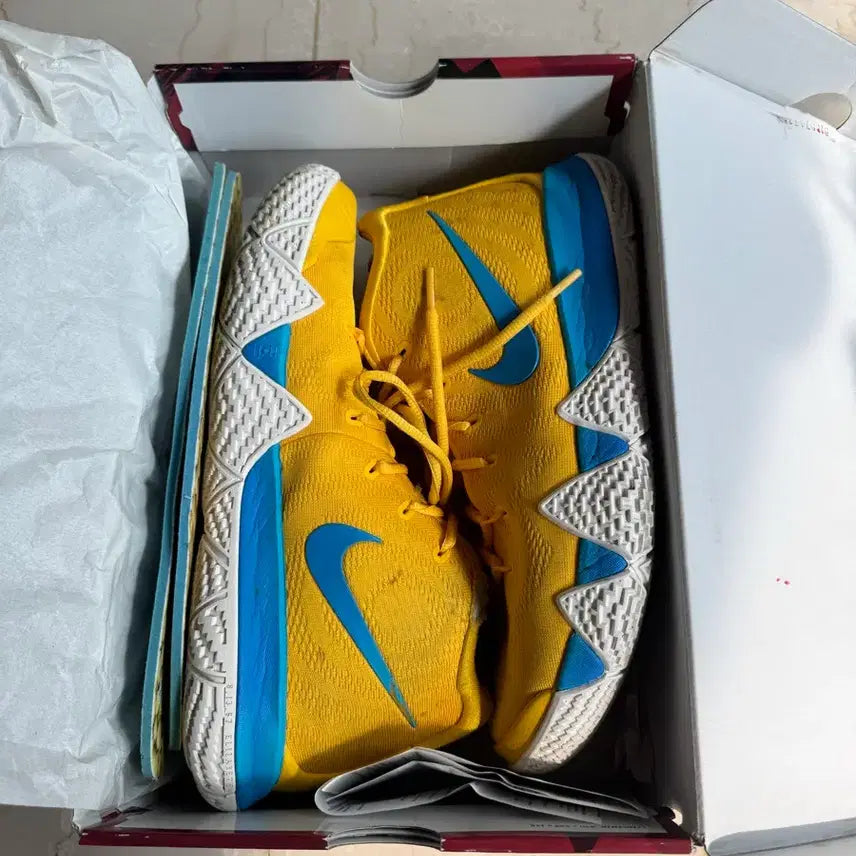 [BUNJANG] Nike Kyrie 4 KIX Collaboration Sneakers / 나이키 / 카이리4 KIX 콜라보 / 285(10.5)