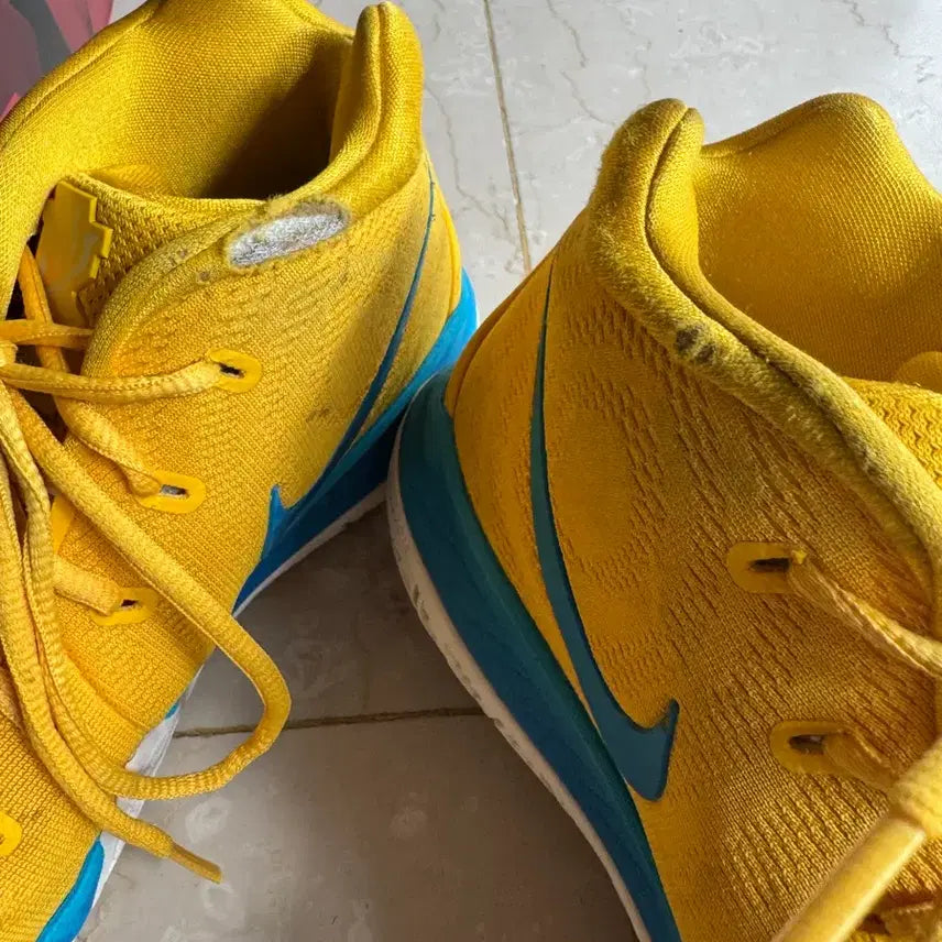 [BUNJANG] Nike Kyrie 4 KIX Collaboration Sneakers / 나이키 / 카이리4 KIX 콜라보 / 285(10.5)