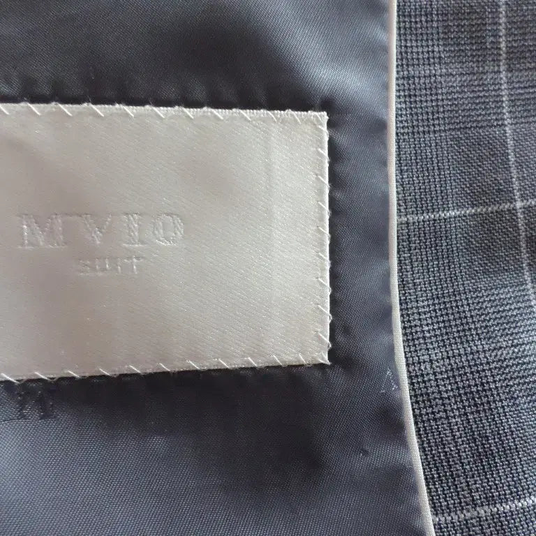 [BUNJANG] Mvio Slim Fit 95 Wool Blazer / 엠비오춘하콤비/슬림95/최상급