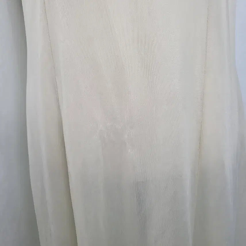 [BUNJANG] Vintage Floral Lace Slip Dress / 빈티지 소프트 버터크림 앤틱 플로럴 레이스 슬립 원피스
