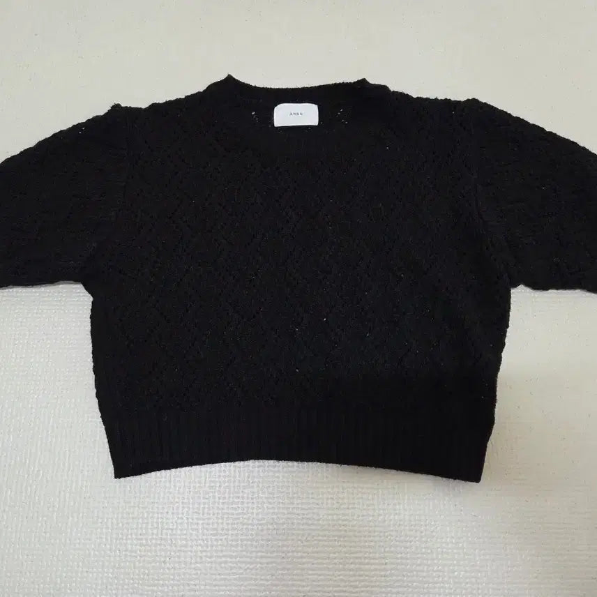 [BUNJANG] ABLE Zigzag Crop Knit Top / 에이블 지그재그 반팔 니트