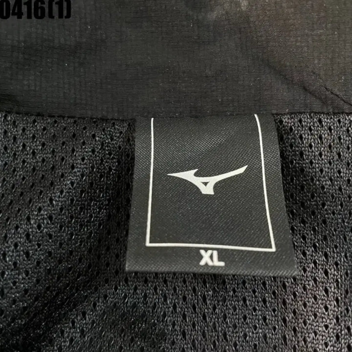 [BUNJANG] Mizuno Black Crop Windbreaker Jacket XL / 미즈노 블랙 크롭 바람막이 자켓 XL