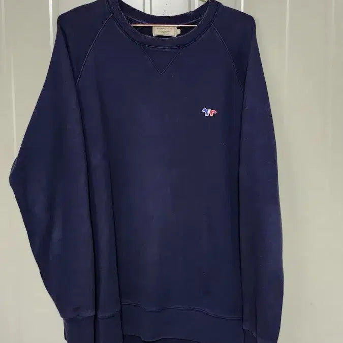 [BUNJANG] Maison Kitsune Tricolor Fox Head Sweatshirt / 메종키츠네 네이비 트리컬러 폭스헤드 맨투맨