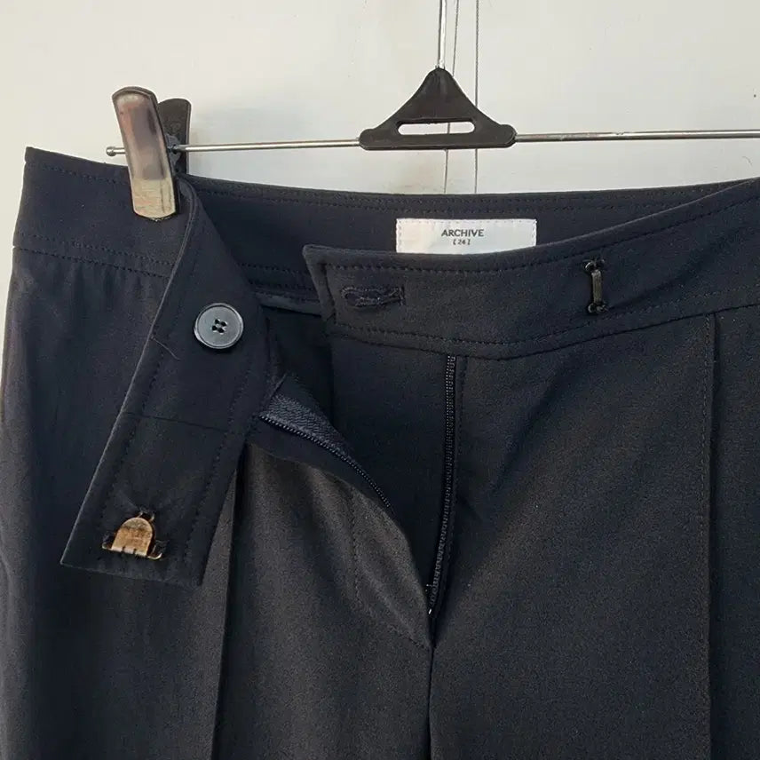 [BUNJANG] Object Black Bootcut Slacks / 오브제 검정 부츠컷 슬랙스