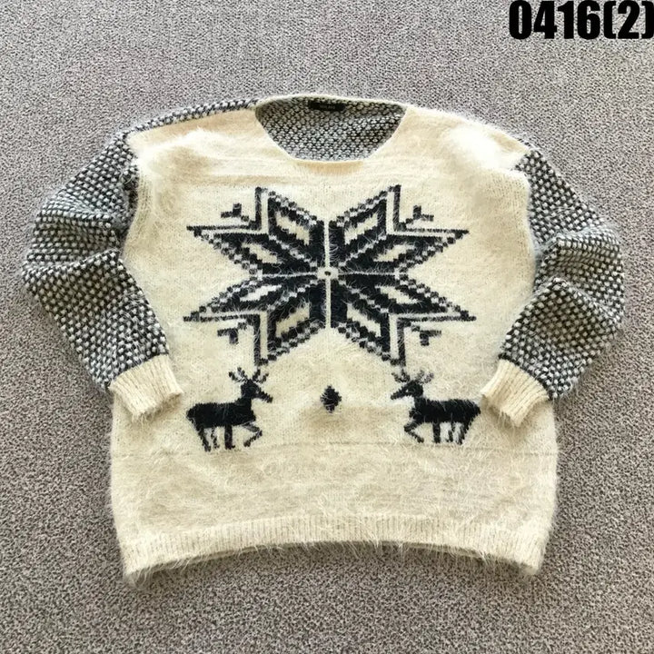 [BUNJANG] Vaneike Deer Pattern Knit Sweater / 반에이크 사슴 패턴 니트 f