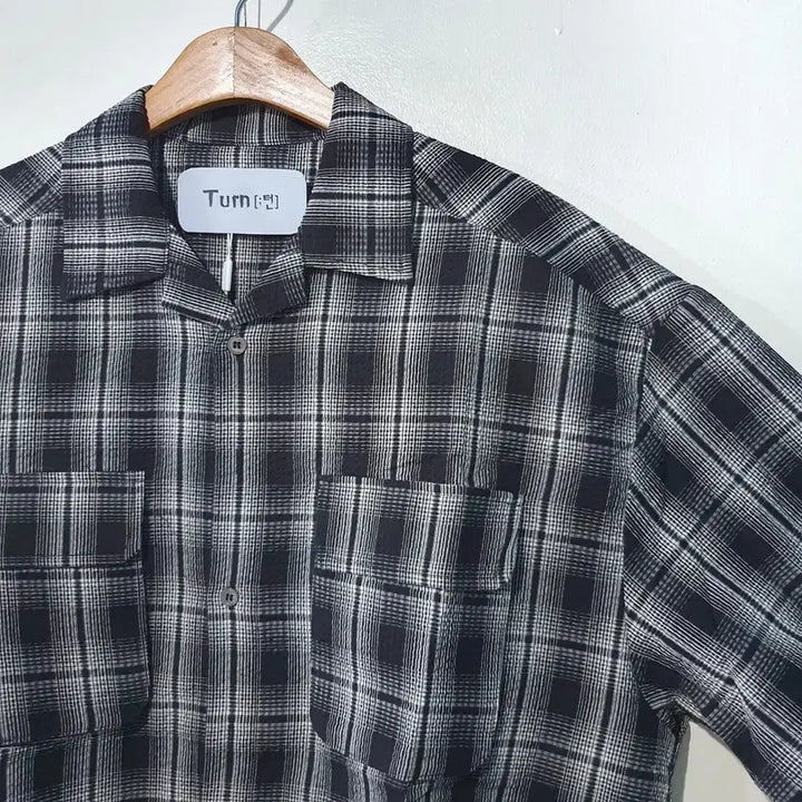 [BUNJANG] SS New Collection Checkered Shirt / SS신상) 입체 포켓 체크 셔츠 1color