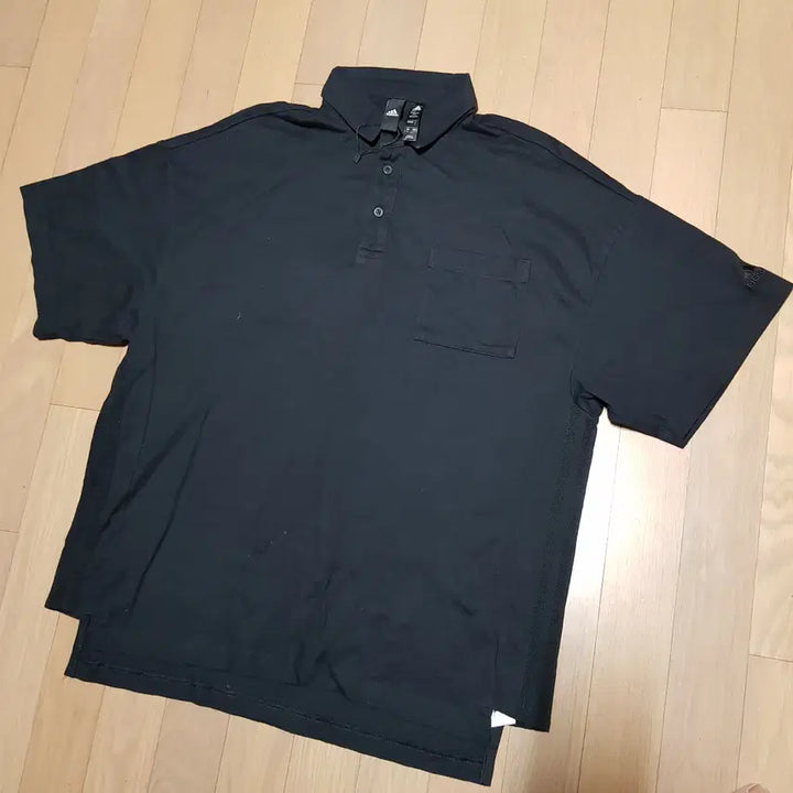 [BUNJANG] Adidas Oversized Black Polo Collar T-shirt / 105-110/아디다스 미사용 오버핏 블랙 폴로카라 면반팔셔츠/416-3