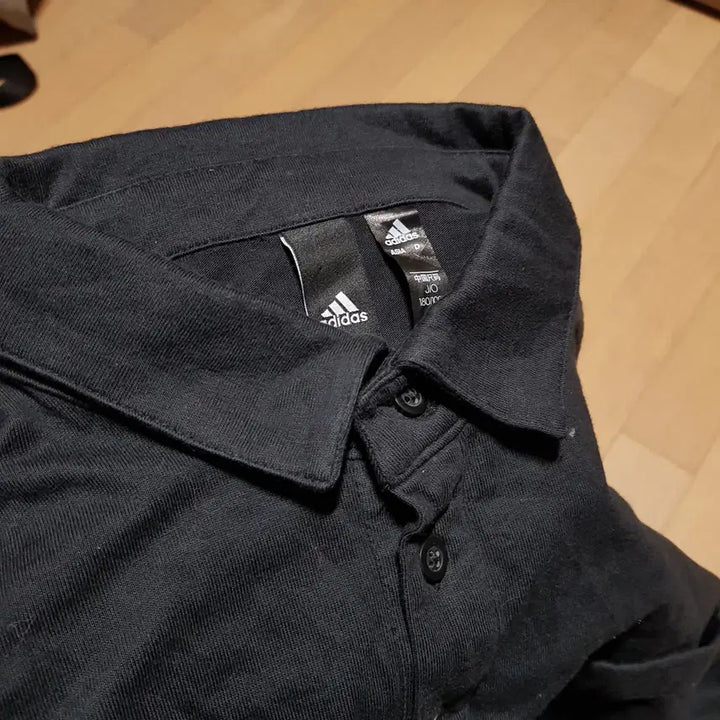 [BUNJANG] Adidas Oversized Black Polo Collar T-shirt / 105-110/아디다스 미사용 오버핏 블랙 폴로카라 면반팔셔츠/416-3