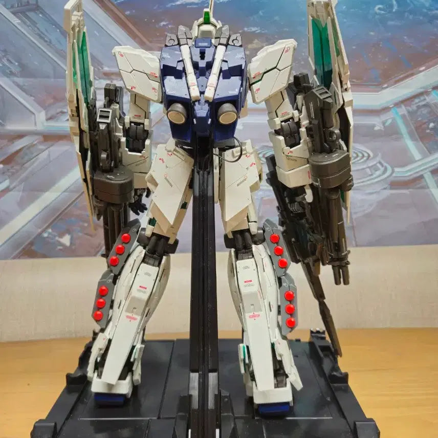 [BUNJANG] Bandai Unicorn Gundam Final Battle + Full Armor Unit LED Installed / pg 유니콘 최종결전 + 풀아머 유닛 led장착