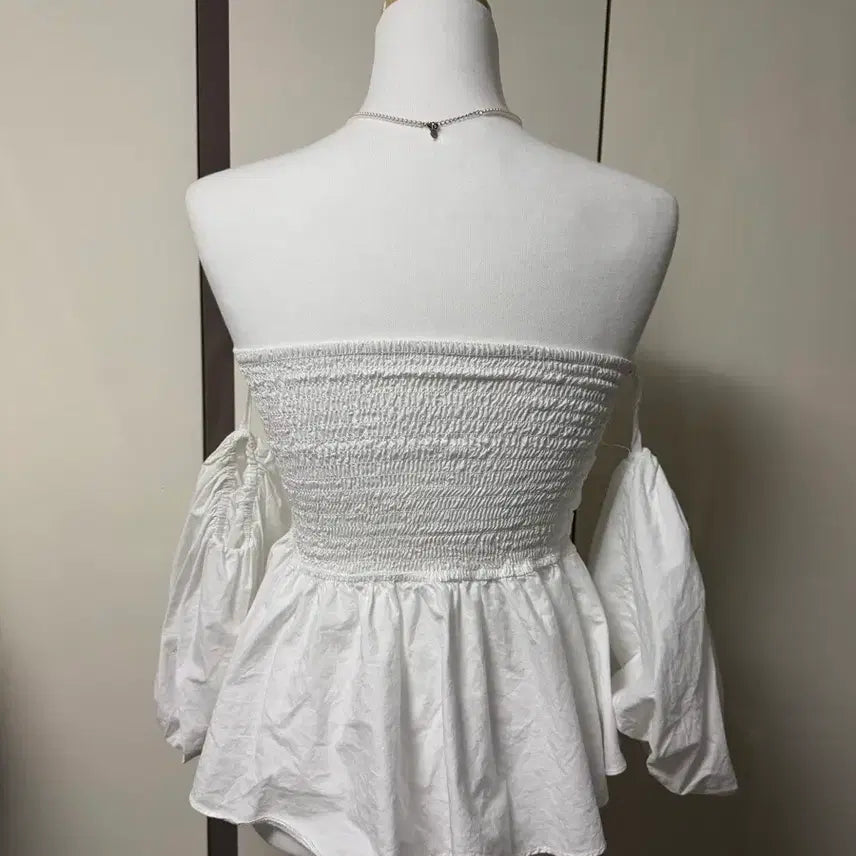 [BUNJANG] Off-Shoulder Blouse / 오프숄더블라우스