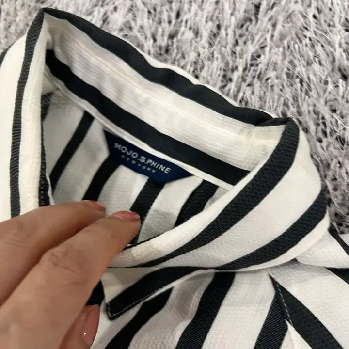 [SOLD OUT] 정품 모조에스핀(Mojo.S.Phine)  셔츠형 스트라이프 원피스