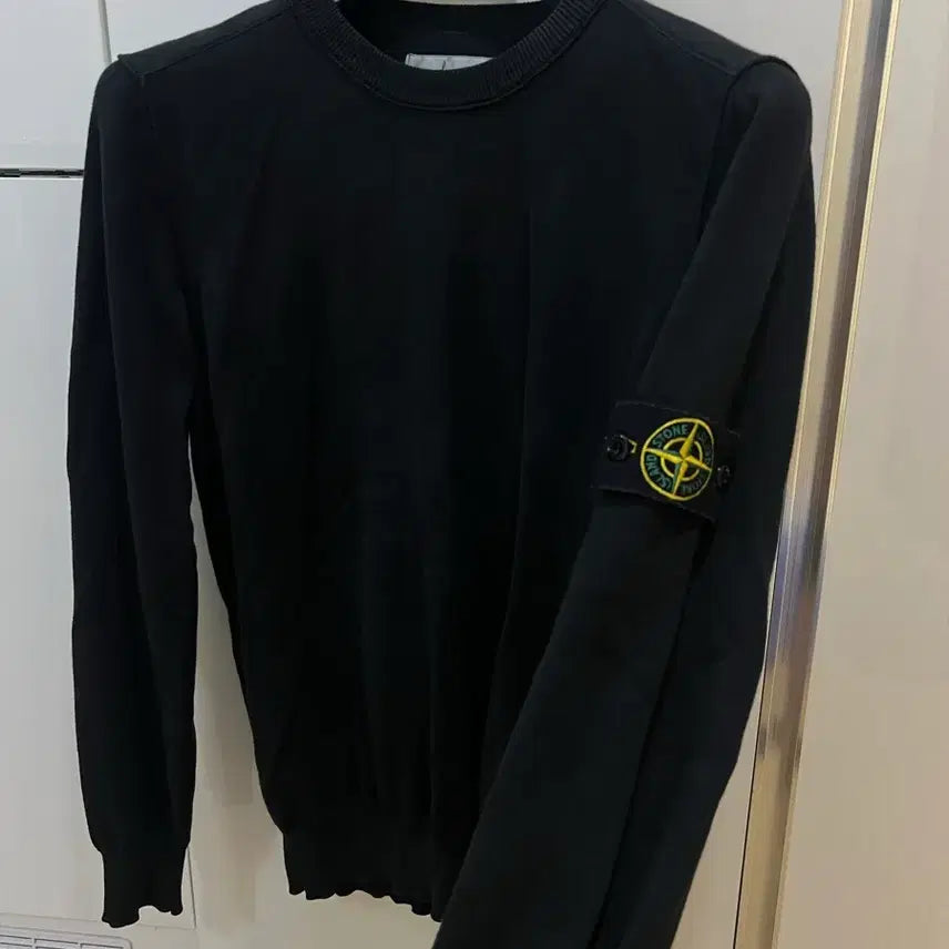 [BUNJANG] Stone Island Black Knit L / 23fw 스톤아일랜드 블랙니트 L