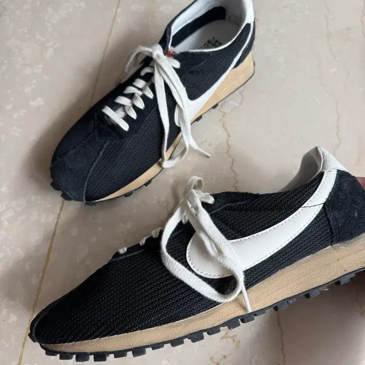 [BUNJANG] Nike LD-1000 SP Black &amp; Sail Sneakers / 나이키 / Ld-1000 sp 블랙 앤 세일 / 285(us10.5)