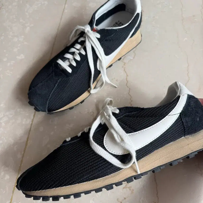 [BUNJANG] Nike LD-1000 SP Black &amp; Sail Sneakers / 나이키 / Ld-1000 sp 블랙 앤 세일 / 285(us10.5)