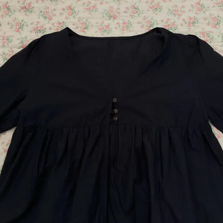 [SOLD OUT] 빈티지 모리걸 네이비 자수 레이스 블라우스 1086 모리걸 y2k 스트릿