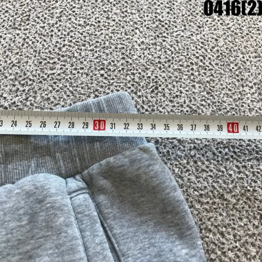 [BUNJANG] Jean-Michel Basquiat Grey Training Pants / 장미셀 바스키아 프린팅 회색 트레이닝 바지 64