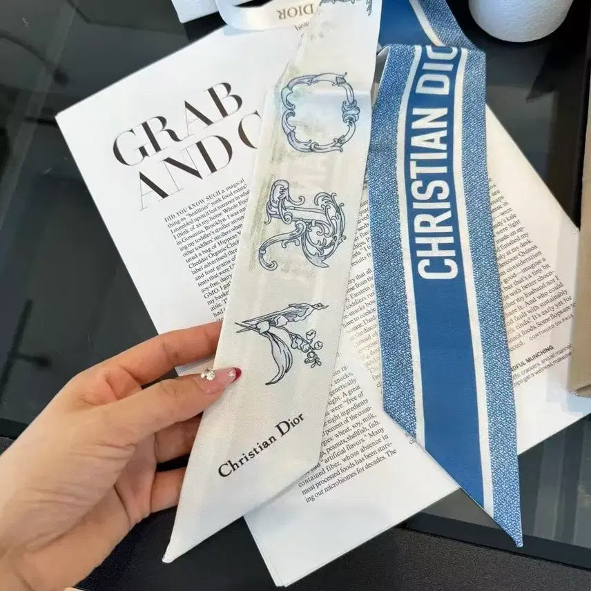 [SOLD OUT] 디올 여성 여름 스카프 두건 헤어밴드 손목 밴드 가방 장식