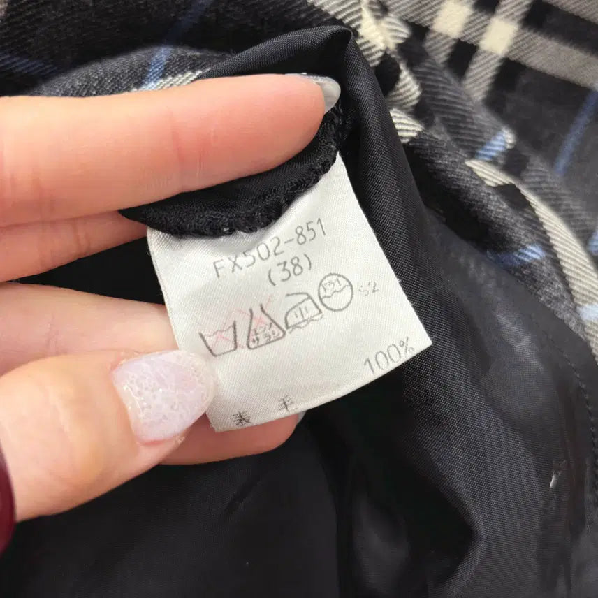 [BUNJANG] Burberry Tartan Check A-Line Mini Skirt / 버버리 타탄 체크 A라인 미니스커트 클래식 패턴 원턱 벨트고리 그레이
