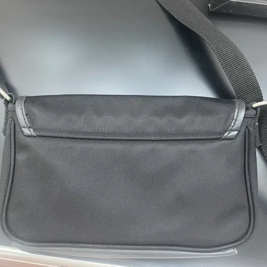 [BUNJANG] Polo Jeans Crossbody Bag / 폴로 진 크로스백 가방
