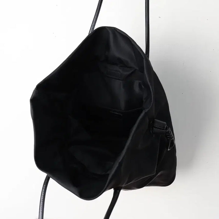 [SOLD OUT] 랑방컬렉션 드로우스트링 숄더백
