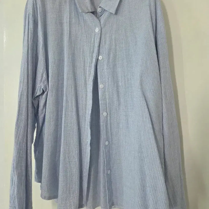 [SOLD OUT] 에이블리 지그재그 하늘색 스트라이프 셔츠
