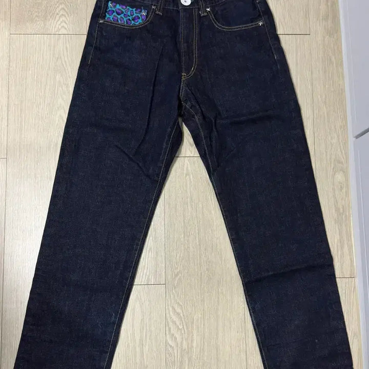 [BUNJANG] Atmos Leopard Pocket Indigo Denim Jeans / 아트모스 Atmos 일본제 체인스티치 데님 레오파드 포켓 M