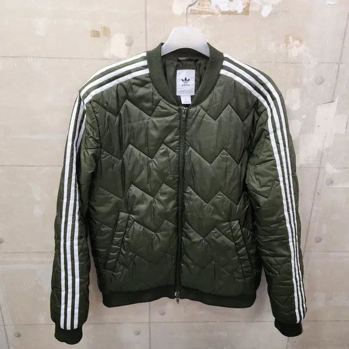 [BUNJANG] Adidas SST Quilted Varsity Jacket (XL) / (XL)아디다스 남성 SST 퀄팅 바시티 점퍼/105size/상태우수