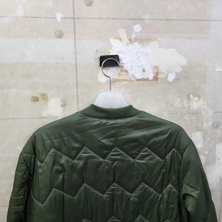 [BUNJANG] Adidas SST Quilted Varsity Jacket (XL) / (XL)아디다스 남성 SST 퀄팅 바시티 점퍼/105size/상태우수