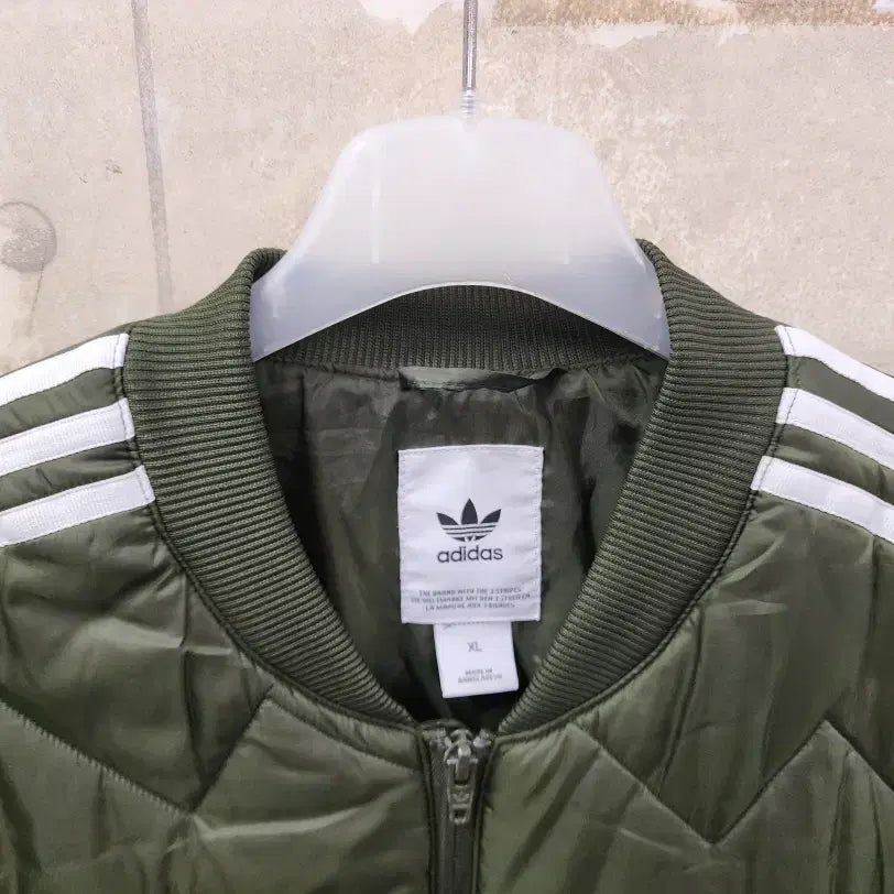 [BUNJANG] Adidas SST Quilted Varsity Jacket (XL) / (XL)아디다스 남성 SST 퀄팅 바시티 점퍼/105size/상태우수