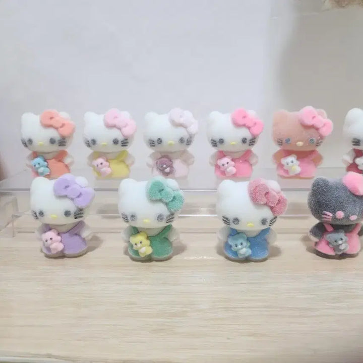 [BUNJANG] Kitty Mini Figure Set / 키티 미니 피규어 세트