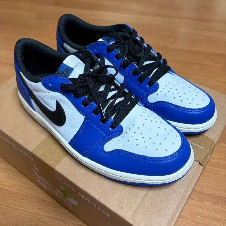 [BUNJANG] Nike Air Jordan 1 Retro Low Royal Blue Sneakers / [285] 나이키 조던 1 레트로 로우 로얄 블루