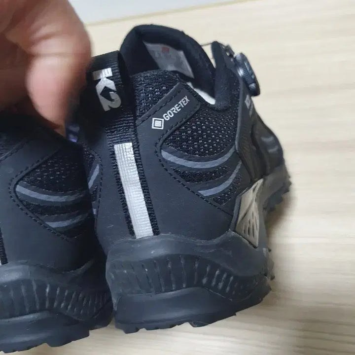 [SOLD OUT] K2 플라이하이크 고어텍스 트레킹화 270