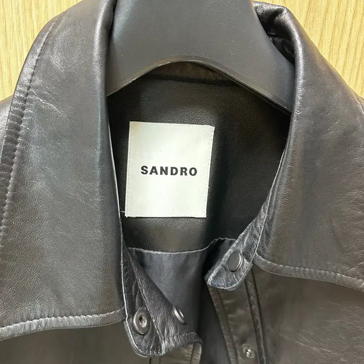 [SOLD OUT] 산드로 블랙 레더 자켓