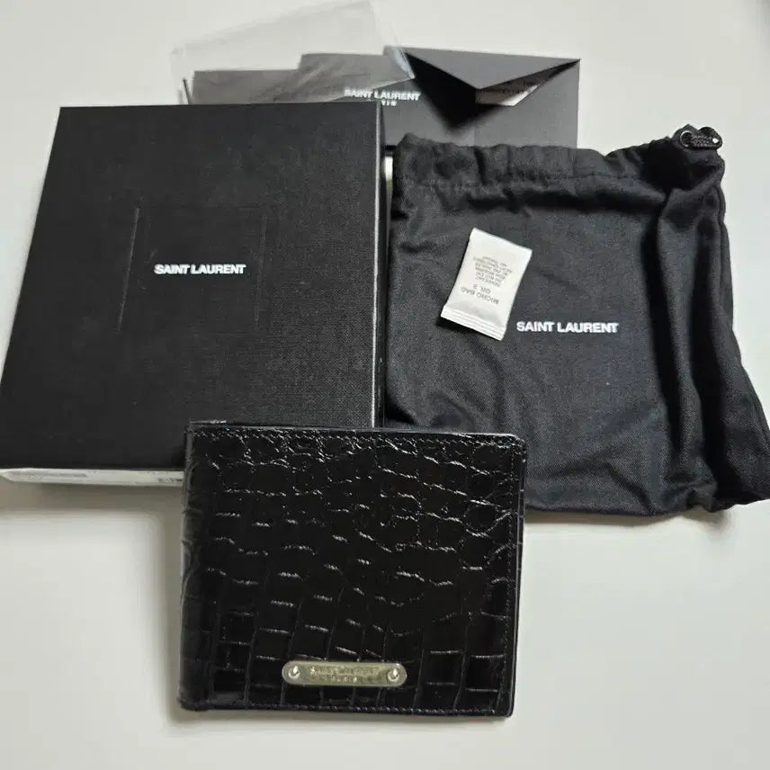[BUNJANG] Saint Laurent Black Croc Embossed Bifold Wallet / 생로랑 블랙 크로커 반지갑