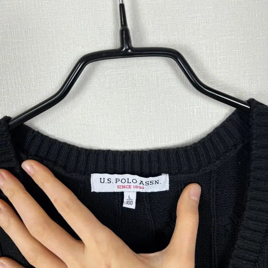 [BUNJANG] U.S. Polo Assn. Cable Knit Vest Cotton Black / U.S.폴로 케이블 니트 베스트 면 블랙 조끼 남100 L 라덴 빈티지