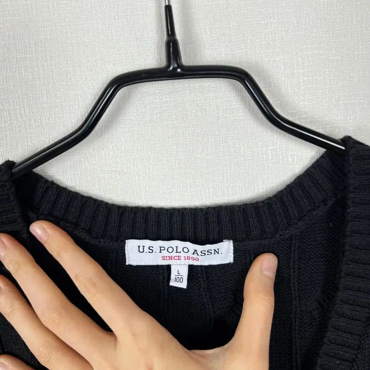 [BUNJANG] U.S. Polo Assn. Cable Knit Vest Cotton Black / U.S.폴로 케이블 니트 베스트 면 블랙 조끼 남100 L 라덴 빈티지
