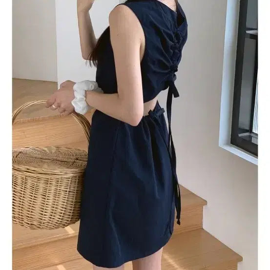[SOLD OUT] 에이블리 지그재그 네이비 뒷 트임 원피스