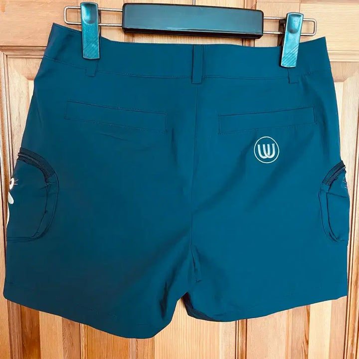 [BUNJANG] M.U Sports Navy Character Shorts / M.U SPORTS 캐릭터 반바지 네이비 엠유 반바지