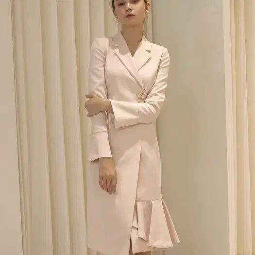 [BUNJANG] Satin Esblanc Dress / 샤틴 에스블랑 원피스 돌잔치 예복 셀프웨딩 2부드레스 피로연 졸업사진촬영