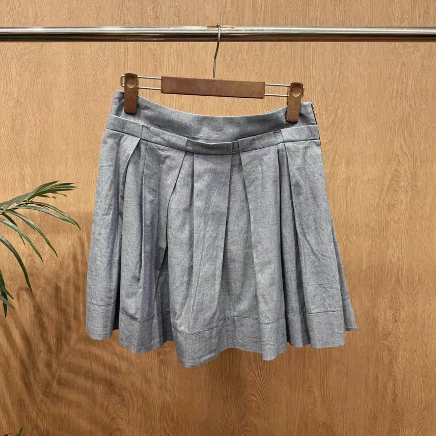 [BUNJANG] See by Chloé Cotton Pleated Mini Skirt / 씨 바이 끌로에 코튼 플리츠 미니스커트 턱 디테일 A라인 연청