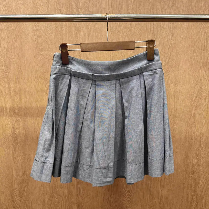 [BUNJANG] See by Chloé Cotton Pleated Mini Skirt / 씨 바이 끌로에 코튼 플리츠 미니스커트 턱 디테일 A라인 연청