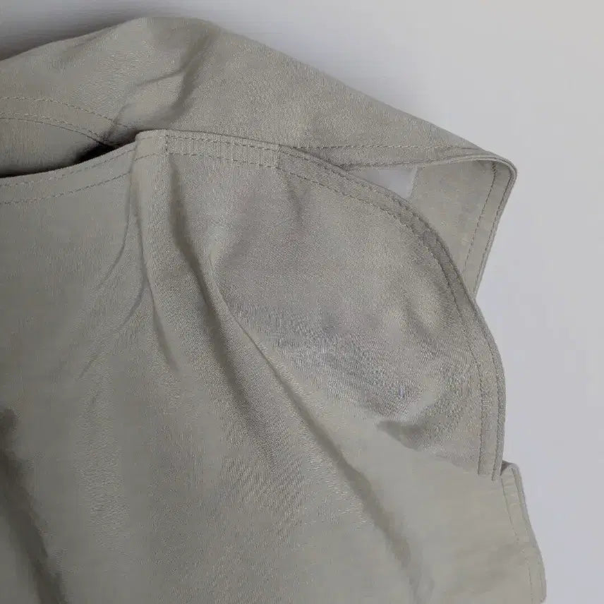 [BUNJANG] Blossom Mond Bending Short Pants (Beige) - Women&
