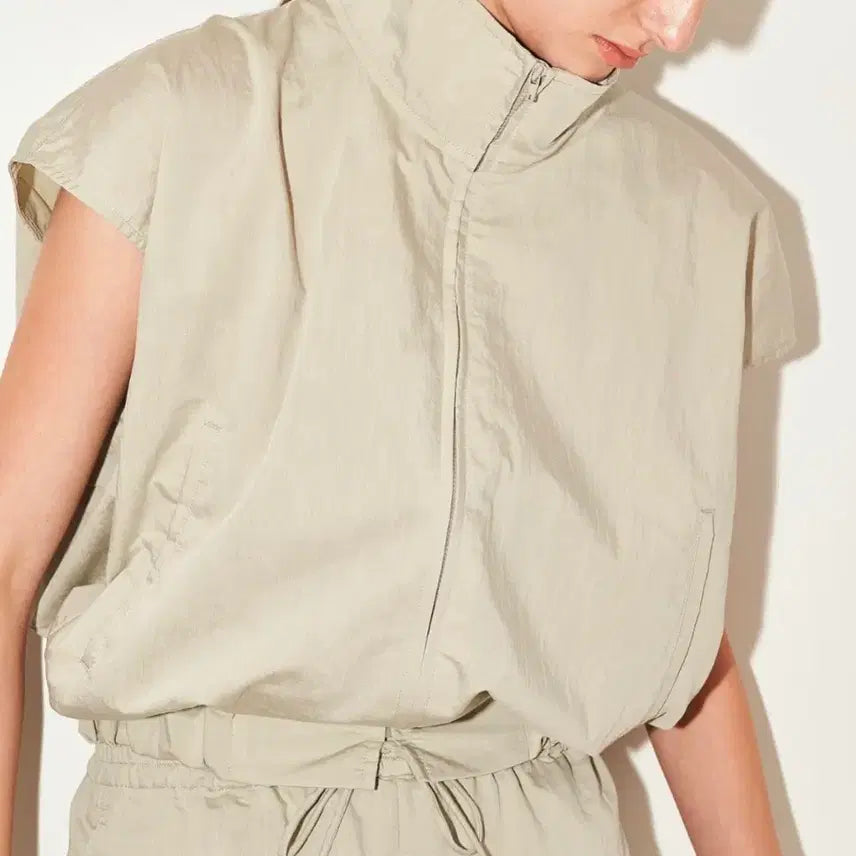[BUNJANG] Blossom Mond Bending Short Pants (Beige) - Women&