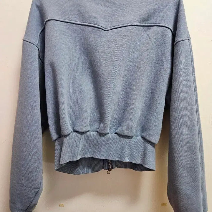[SOLD OUT] 커렌트 레트로 트랙 저지 탑 블루