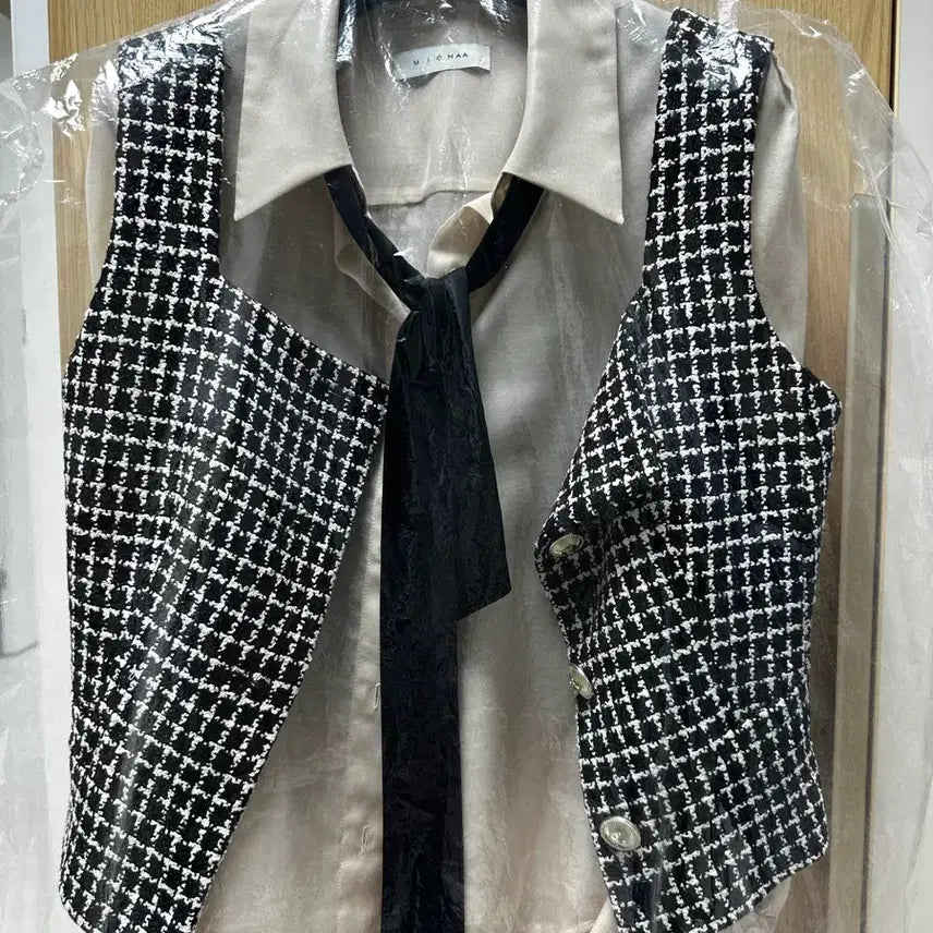 [SOLD OUT] 미샤 트위드 블라우스 세트